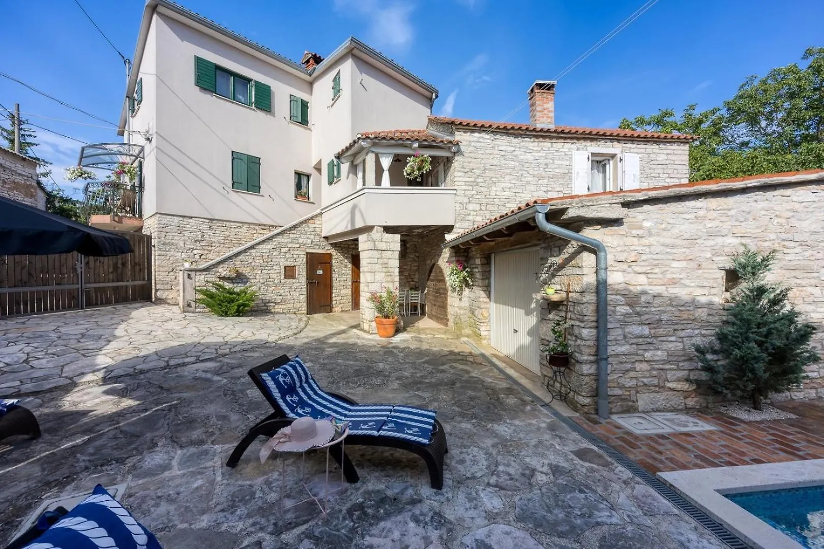 Casa Gustinka Villa Heki Holiday home